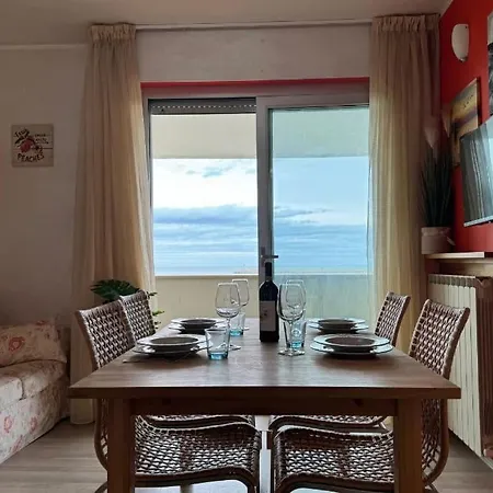 Terrazzo Prima Fila Mare Wi-fi Parcheggio Апартаменты Порто-Сан-Джорджо